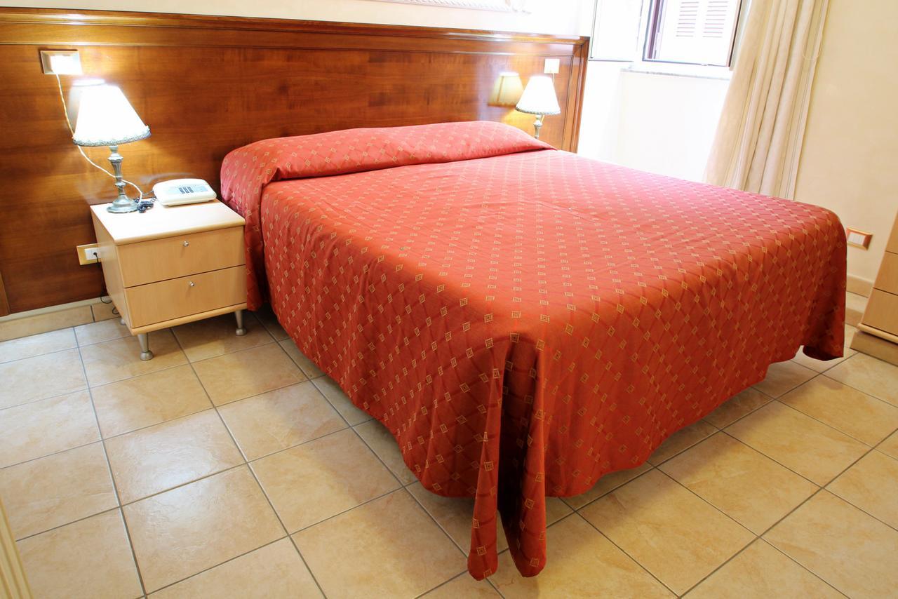 Rosetta Hotel Roma Ngoại thất bức ảnh