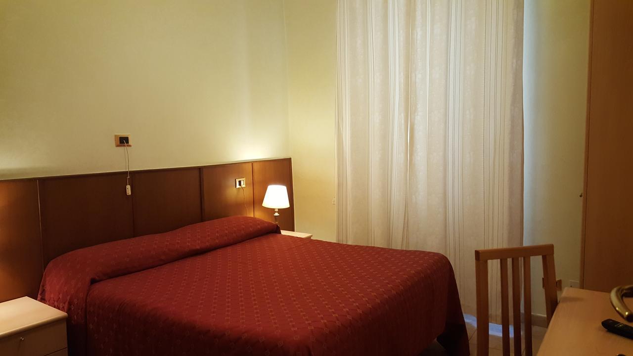 Rosetta Hotel Roma Ngoại thất bức ảnh