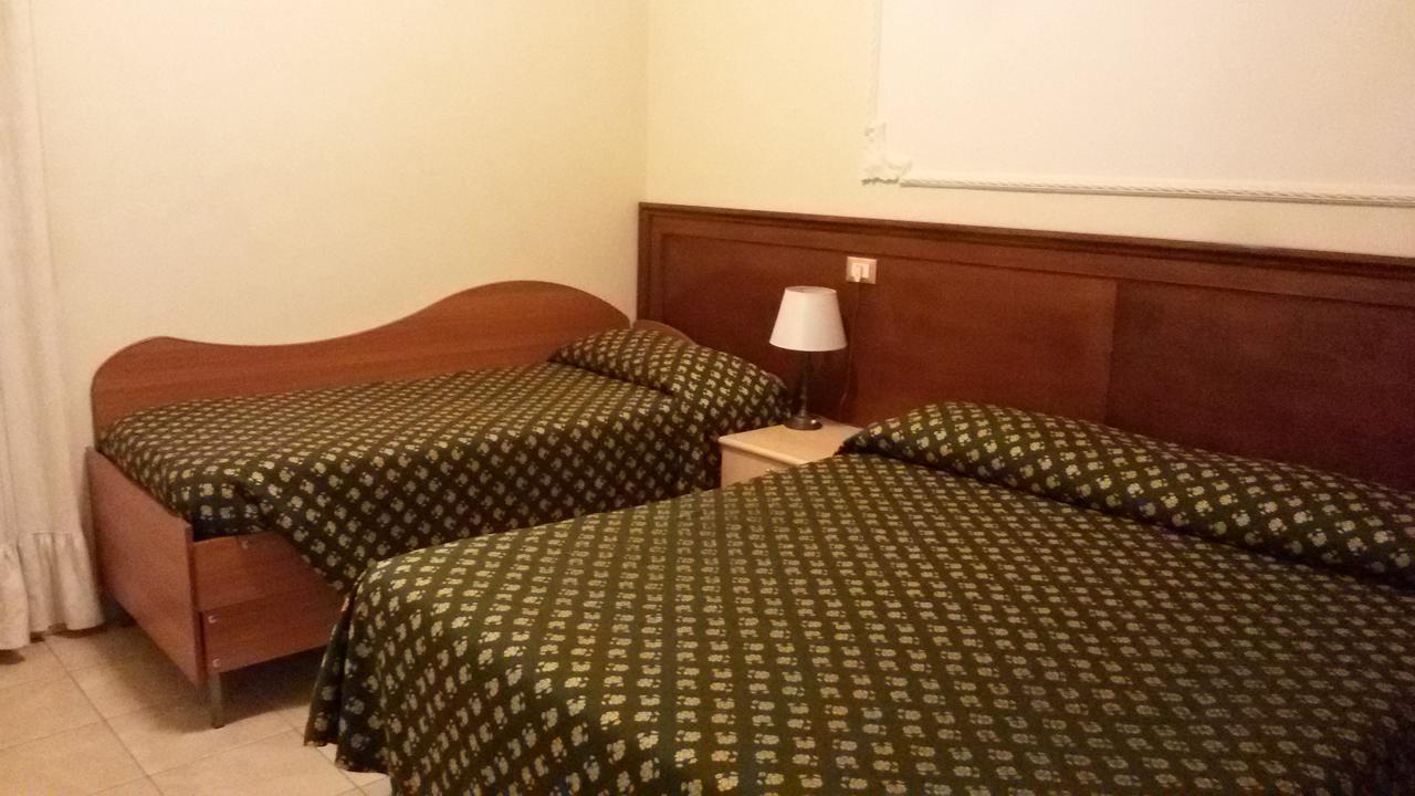Rosetta Hotel Roma Ngoại thất bức ảnh